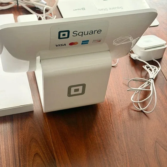 Square Stand for iPad 1st Gen White POS System Model S089 with Chip Reader Hub - Picture 3 of 6